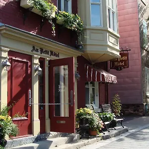 Au Petit Quebeque