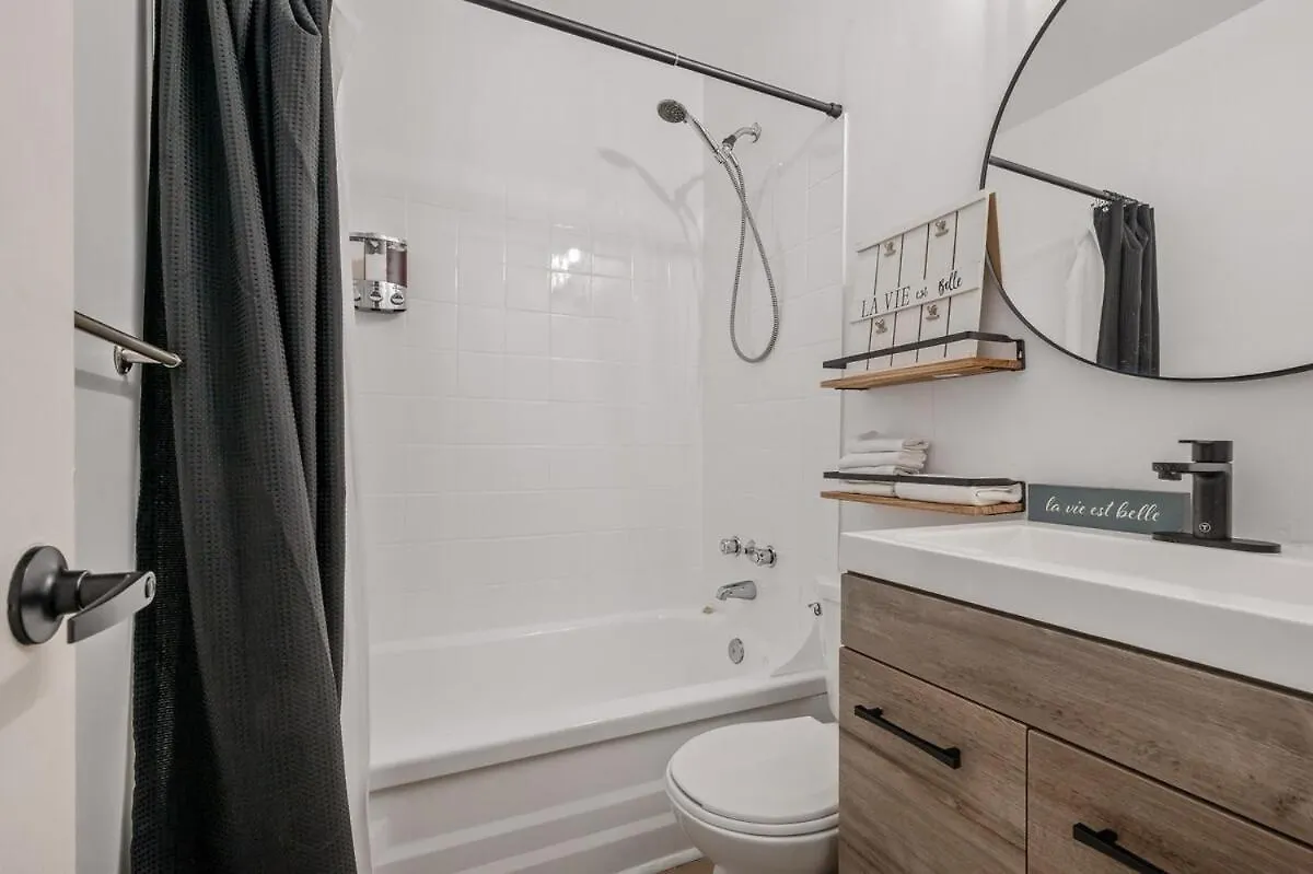 Vivez La Belle Vie, 2 Beds Apartment Quebec City Canada