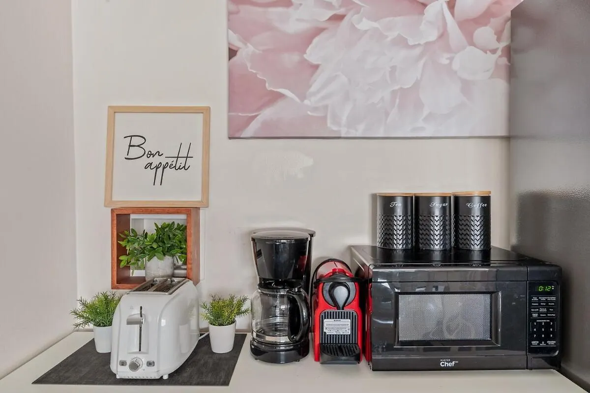 Vivez La Belle Vie, 2 Beds Apartment Quebec City Canada