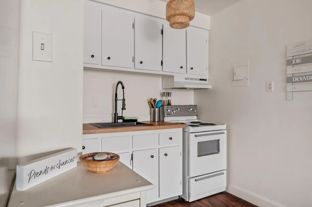 Vivez La Belle Vie, 2 Beds Apartment Quebec City